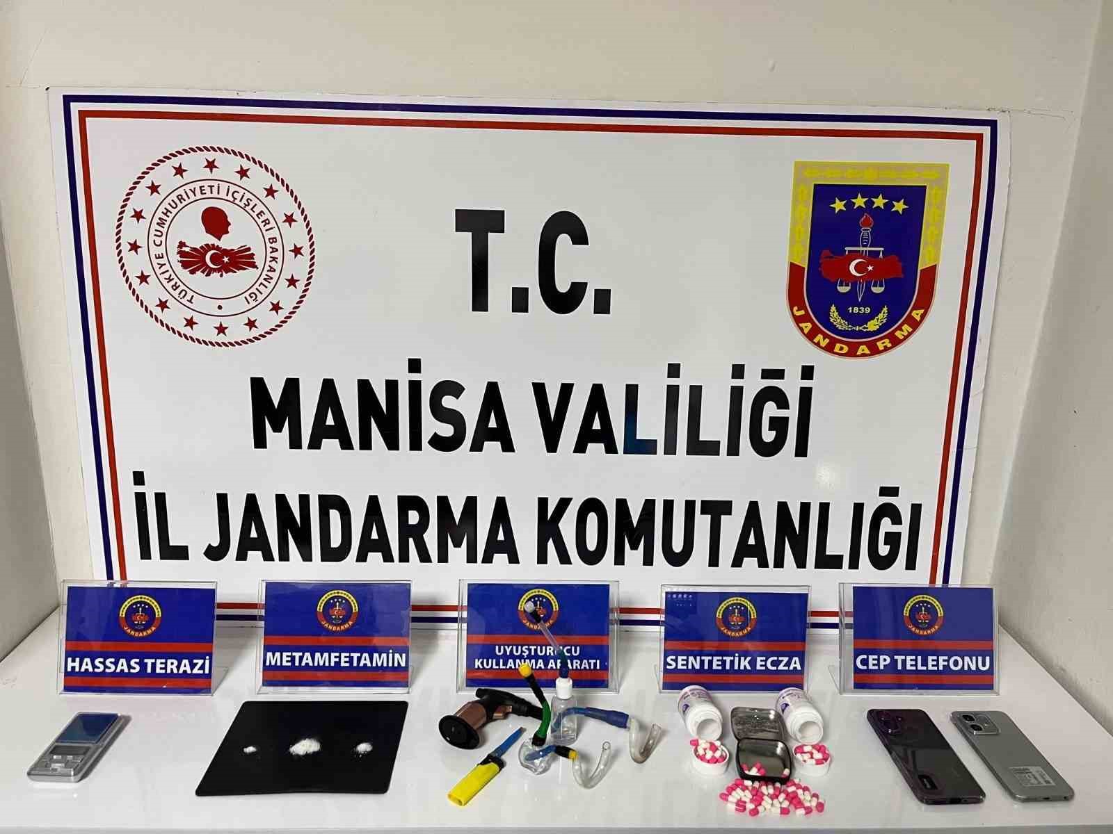 Manisa Jandarmadan zehir tacirlerine geçit yok