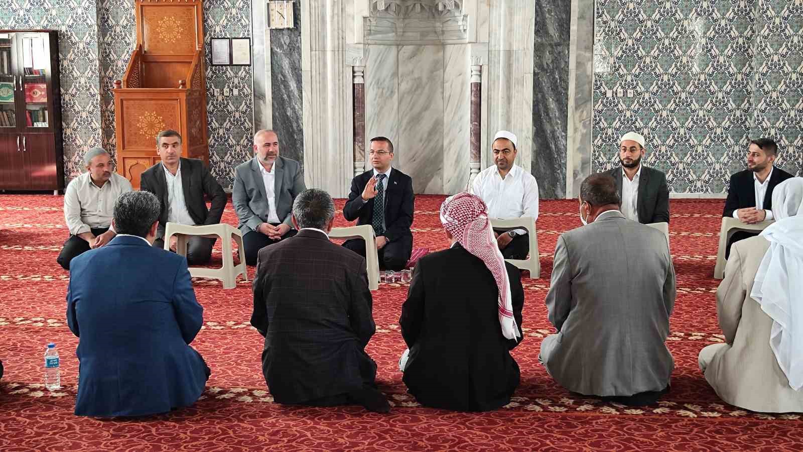 Cizre’de hacı adaylarına yönelik bilgilendirme semineri düzenlendi