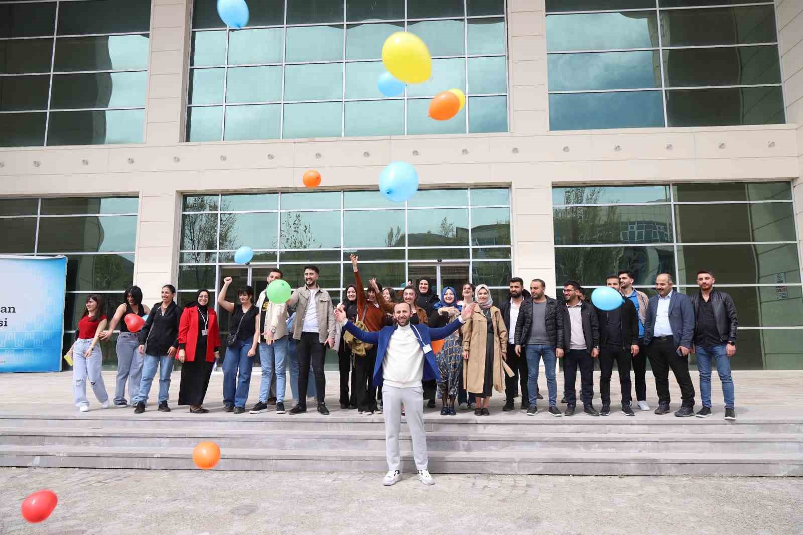 Muş’ta teknoloji bağımlılığına karşı çalıştay yapıldı