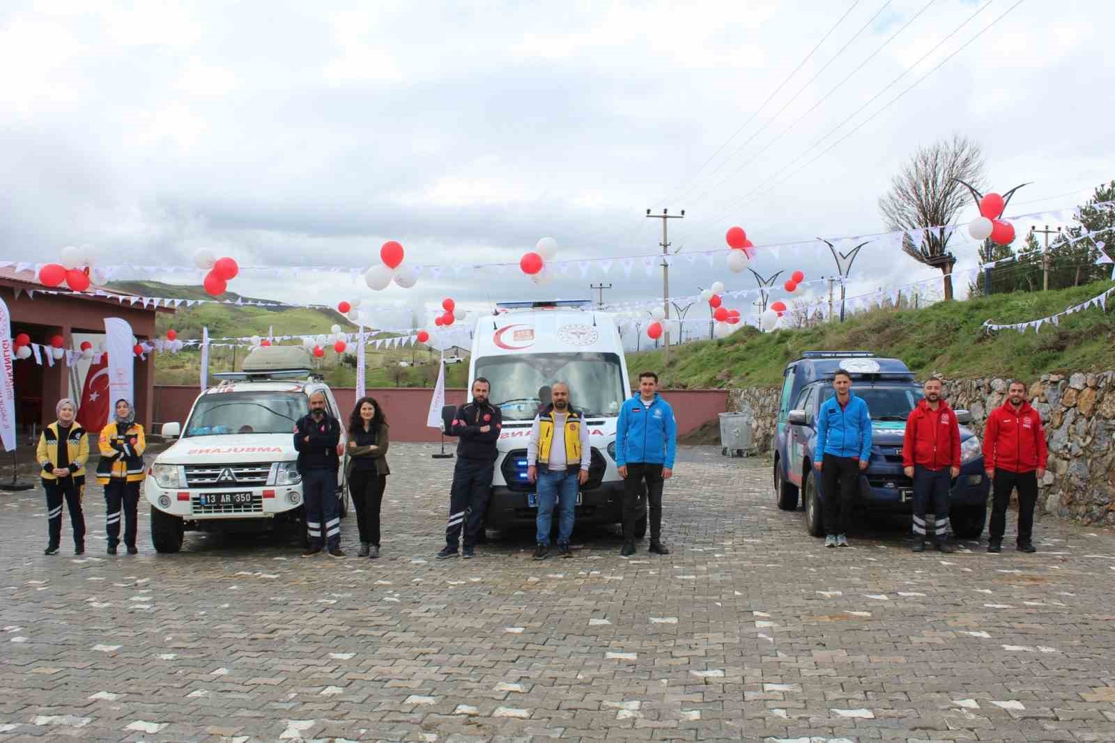 Yolalan’da ilkokul binası ve 112 Acil Komuta Merkezi hizmete açıldı
