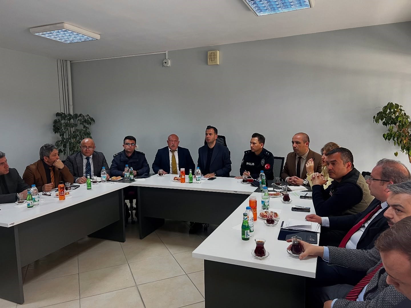 Halk G&uuml;n&uuml; Toplantısı&rsquo;nda talep ve &ouml;neriler doğrudan dinlendi
