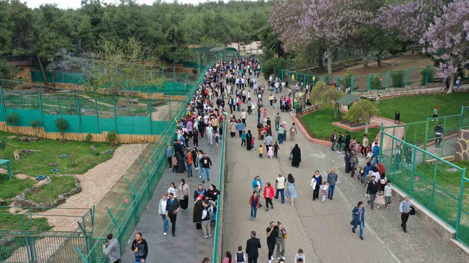 Gaziantep Doğal Yaşam Parkı’nı yılbaşından bu yana 2 buçuk milyon kişi gezdi