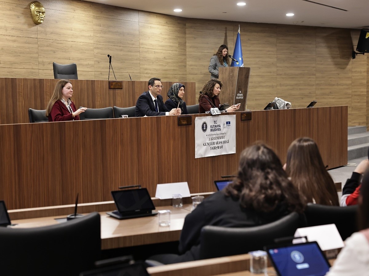 Kütahya Belediyesi’nden ’Gençler Arası Tarih Yarışması’nda yarı final heyecanı
