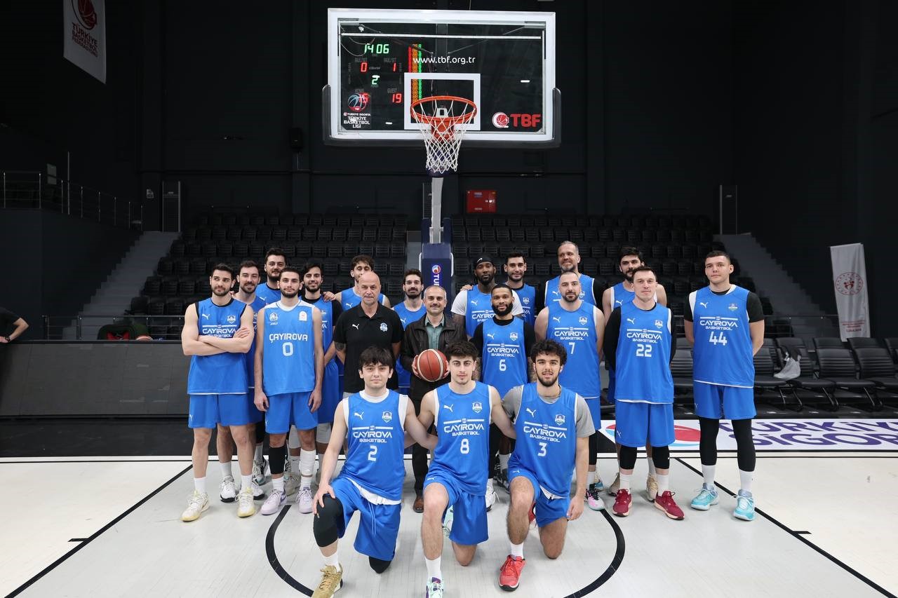 Çayırova Belediyesi Basketbol Takımı yarınki maç için hazırlıklarını sürdürüyor