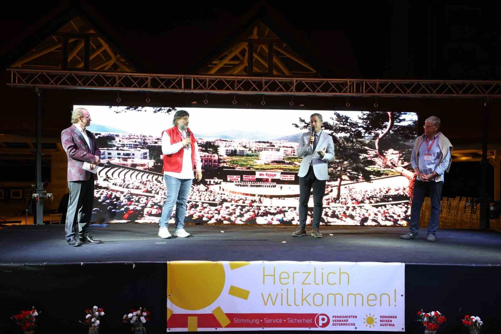 Avusturyalı Turistlere ‘Hoş geldiniz’ partisi