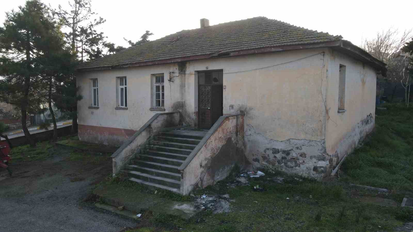 Doğanpınar İlkokulu tarihe karışıyor