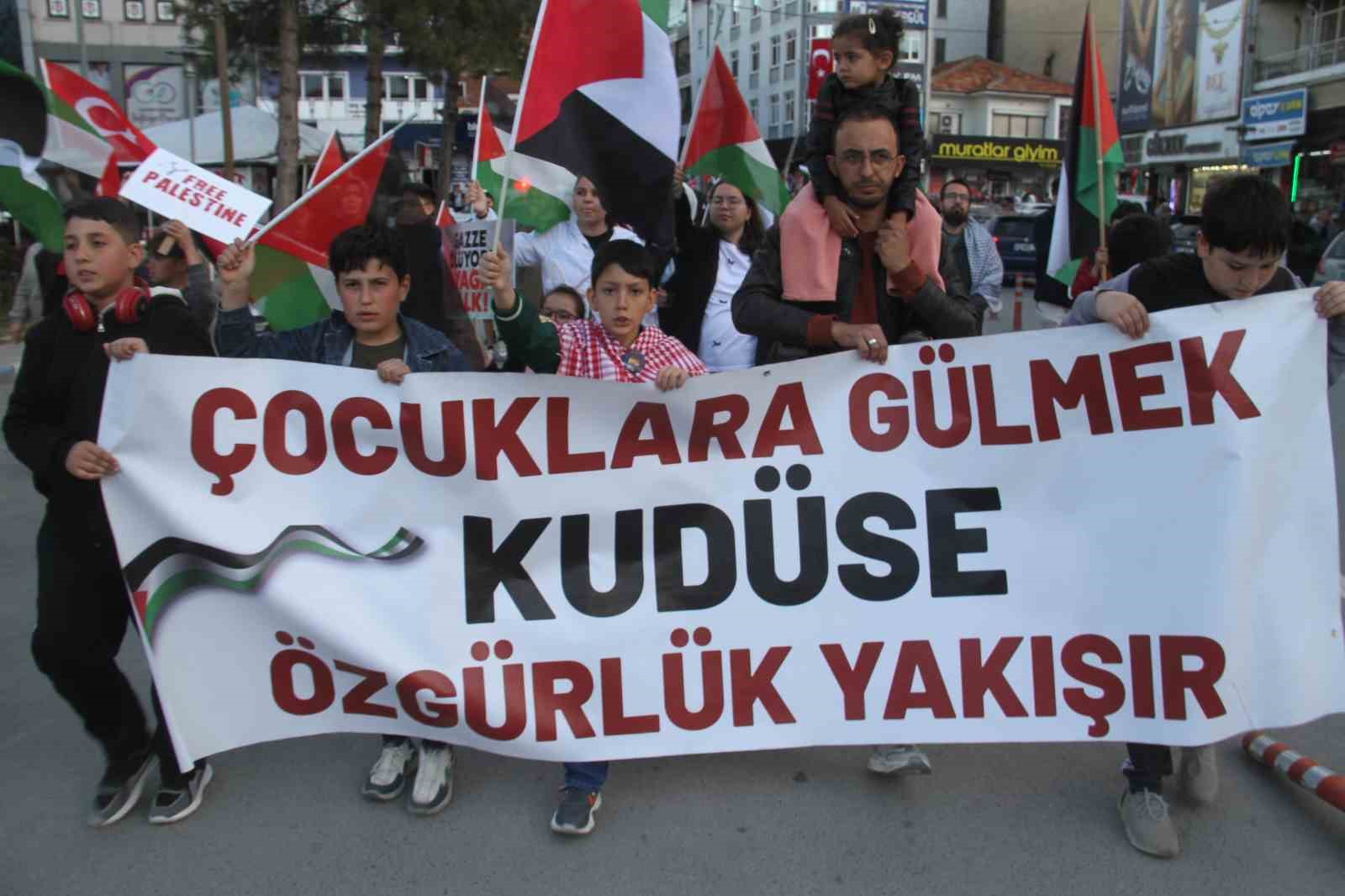 Beyşehir, Gazze i&ccedil;in tek y&uuml;rek
