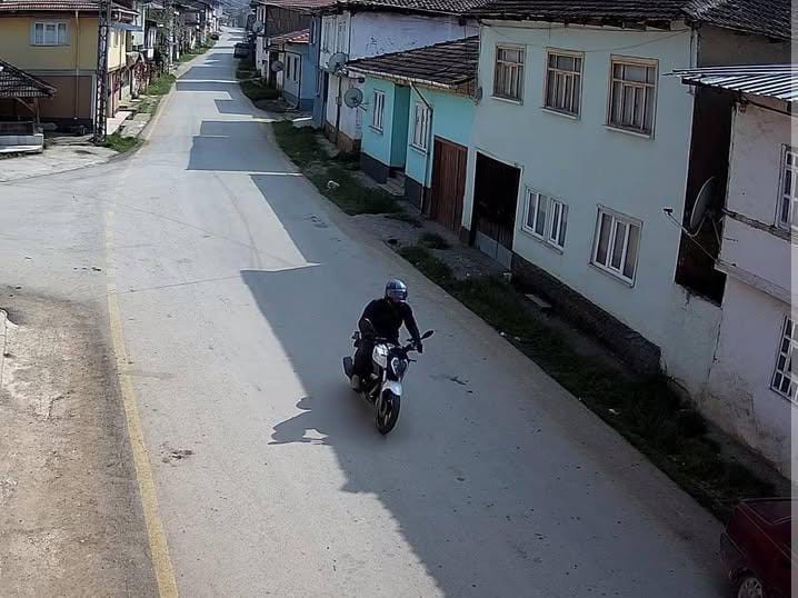 Bilecik’te telefon dolandırıcılığı, sahte polis altınları aldı
