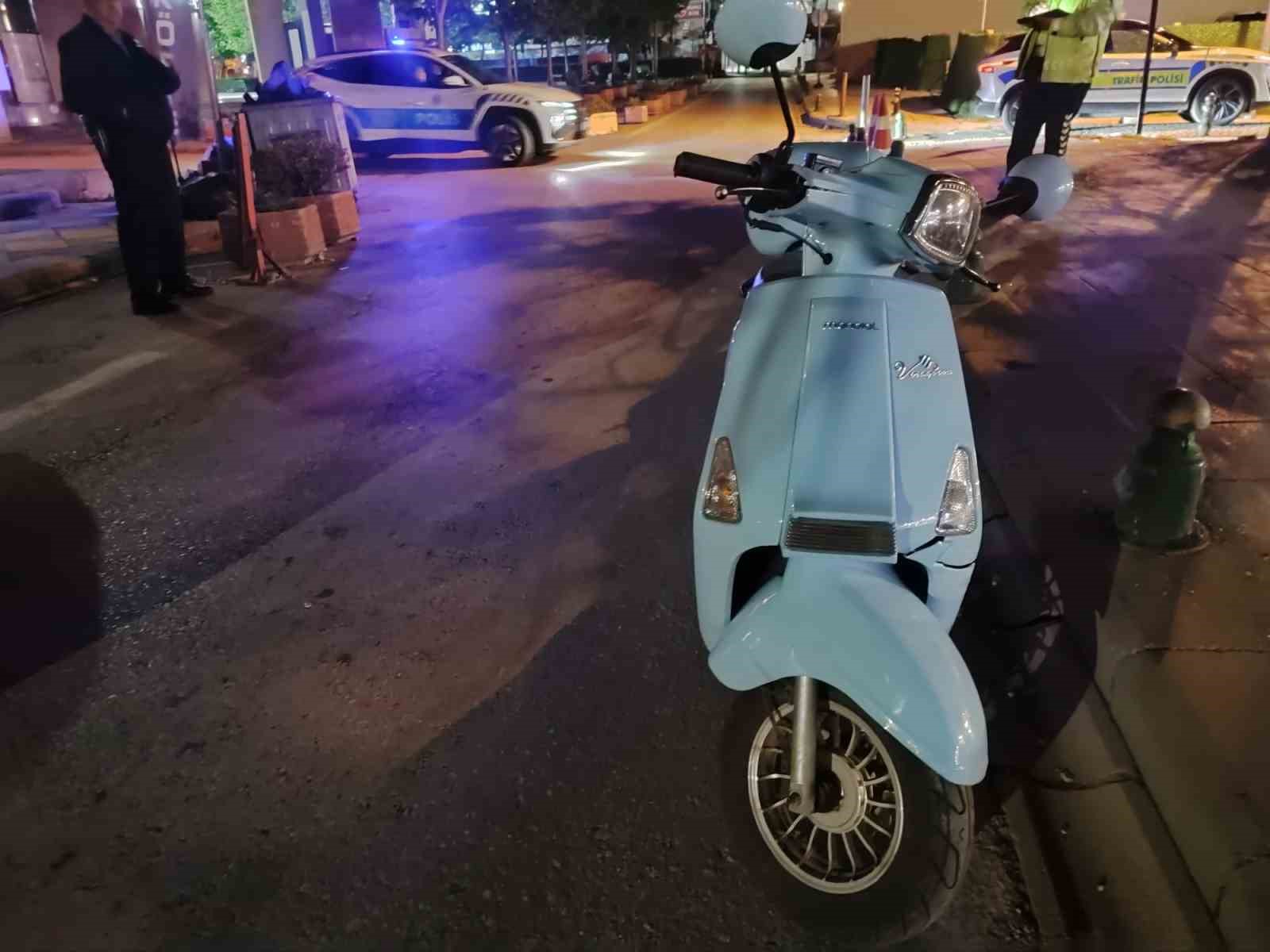 Kendi sürdüğü motosikletten düşen sürücü yaralandı