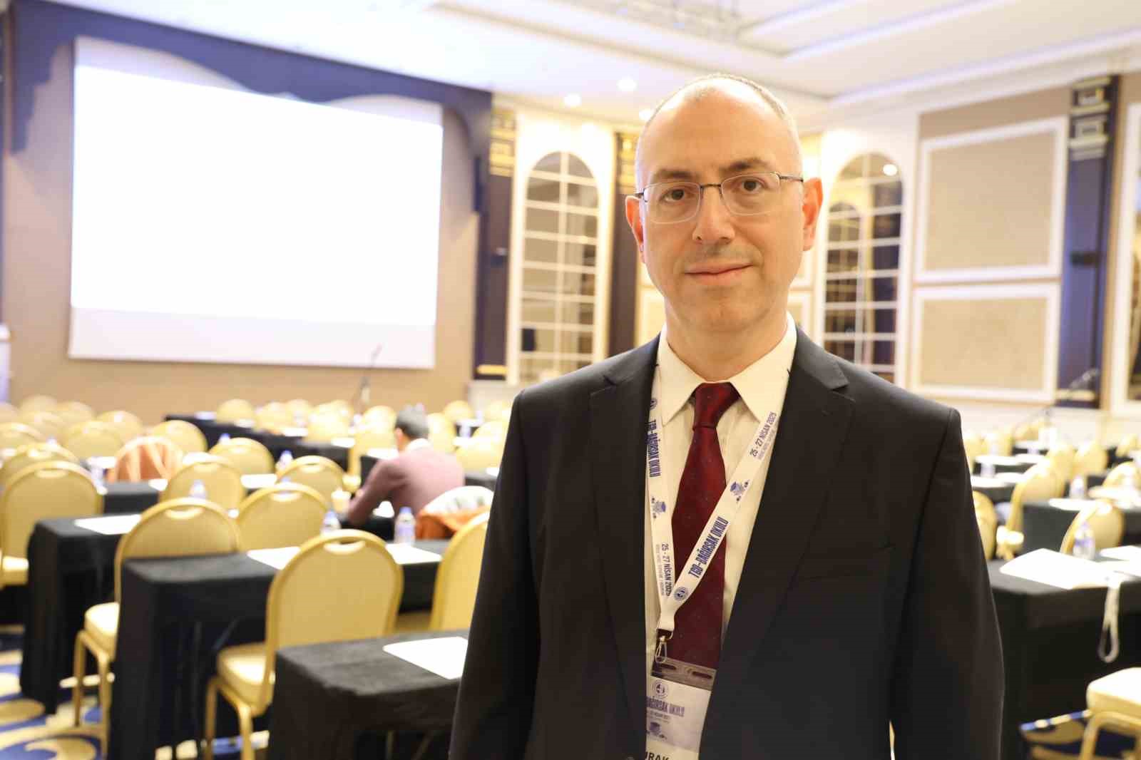 ‘Gastroenteroloji Bağırsak Okulu’na yoğun katılım