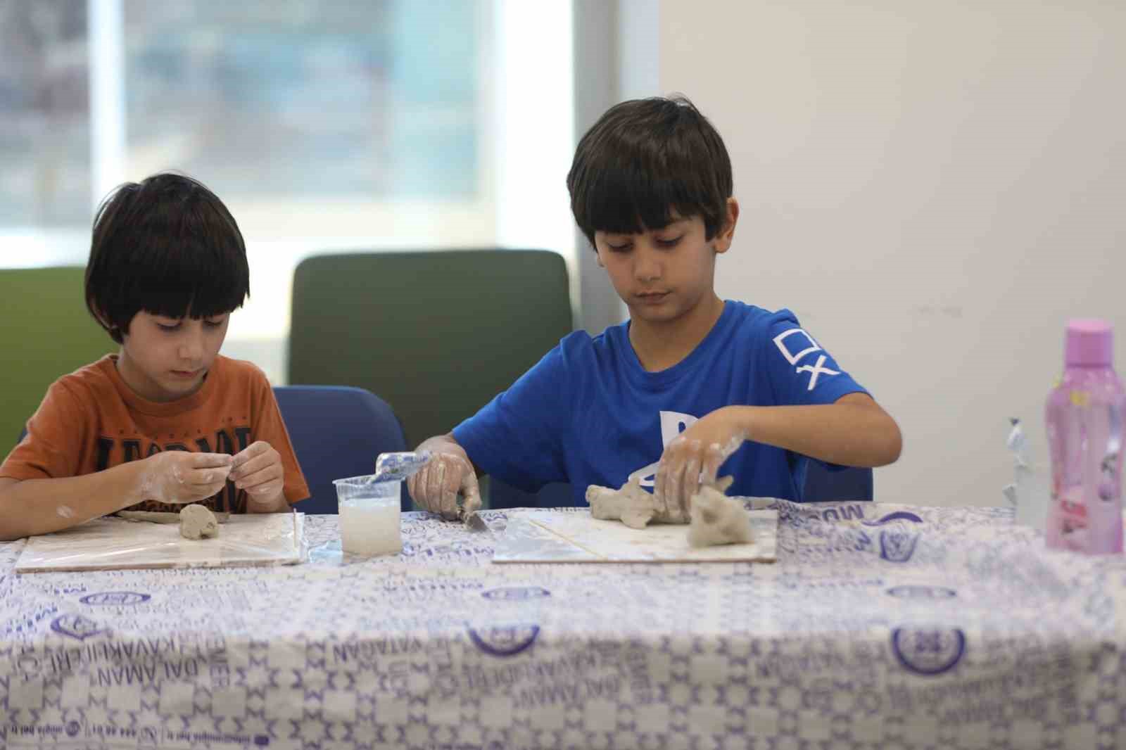 Miniklerin hayal gücü kille buluştu