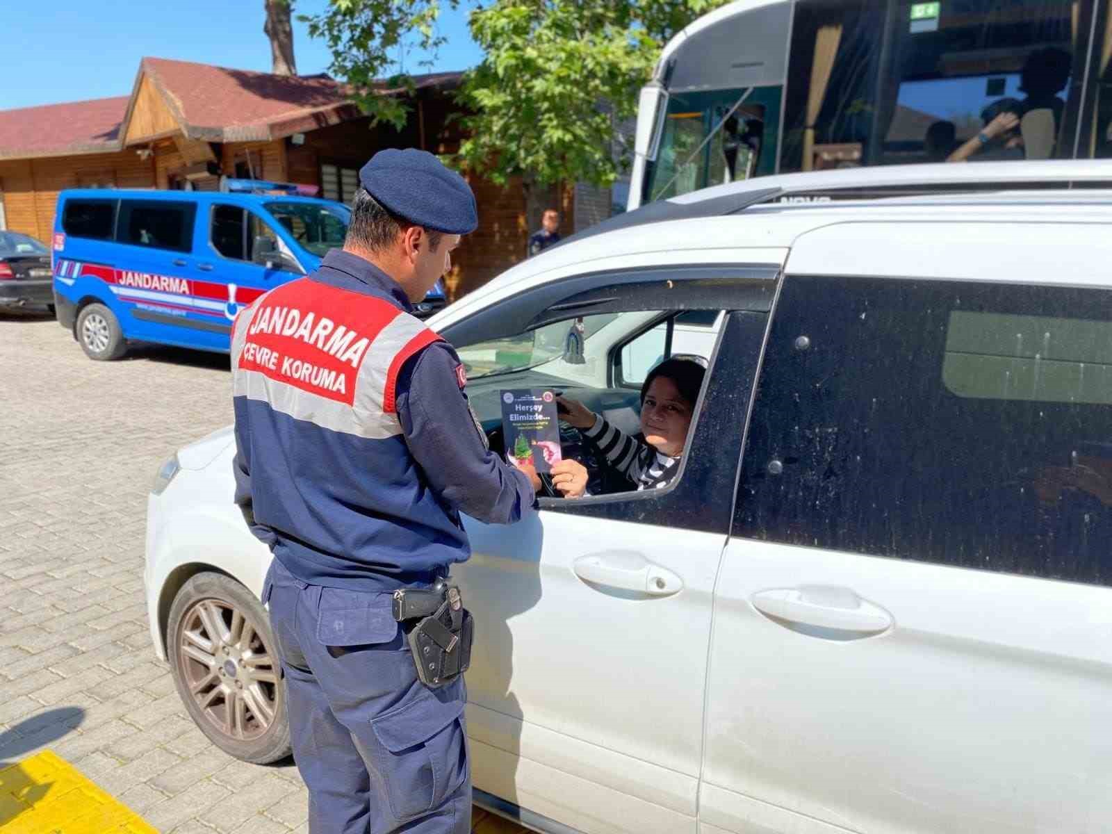 Milli Park’ta öğrencilere orman yangını bilgilendirmesi