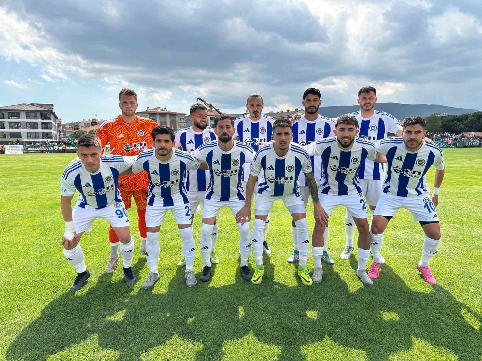 Uşakspor mağlup oldu, Fosfatspor play-off’a yükseldi