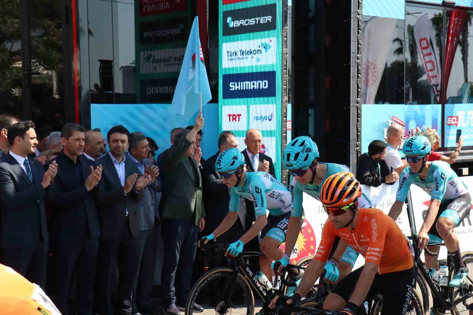 60. Cumhurbaşkanlığı Türkiye Bisiklet Turu, Antalya - Antalya etabıyla başladı