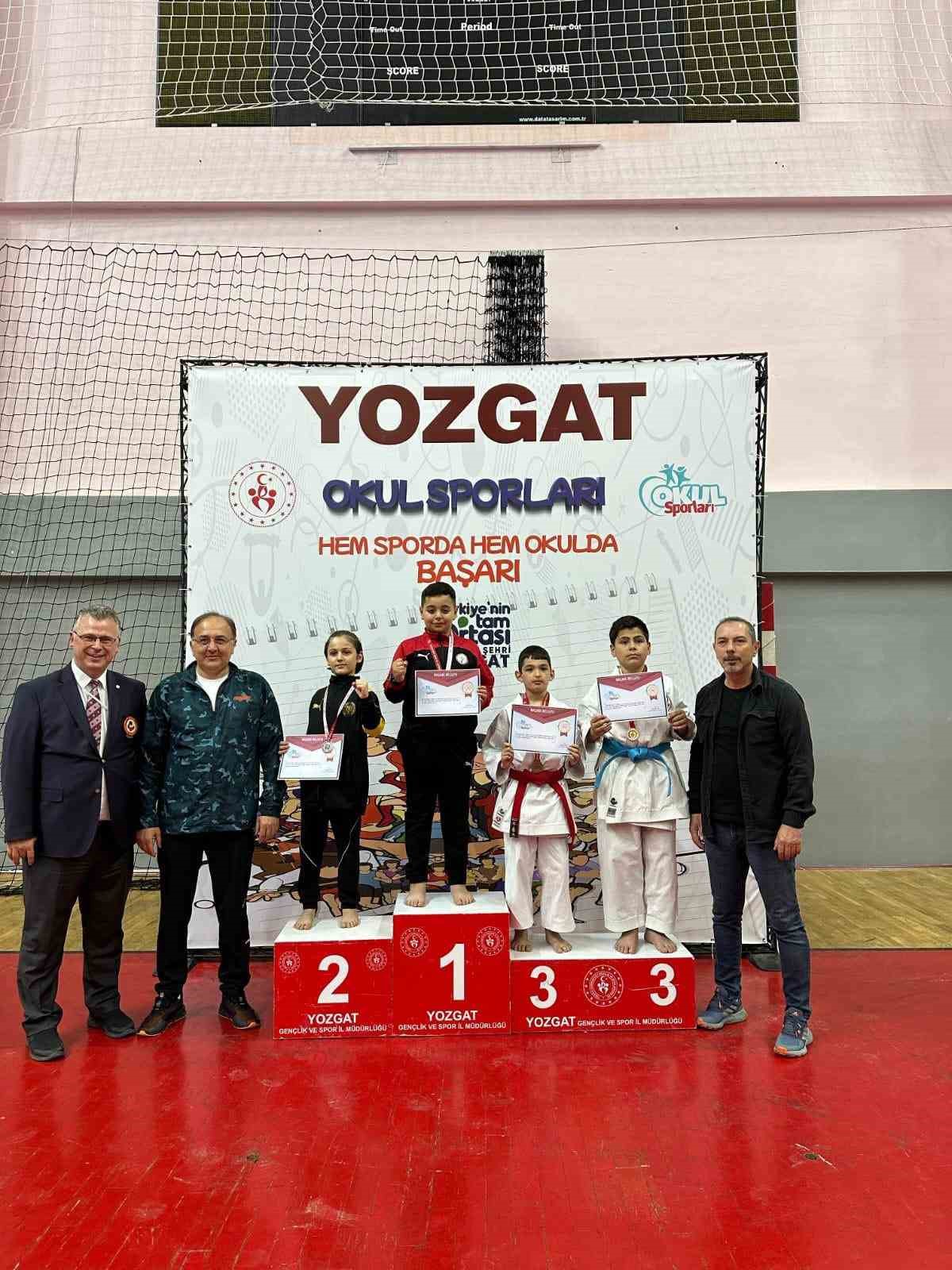 Kayseri&rsquo;den 6 karateci T&uuml;rkiye Birinciliği&rsquo;ne katılacak
