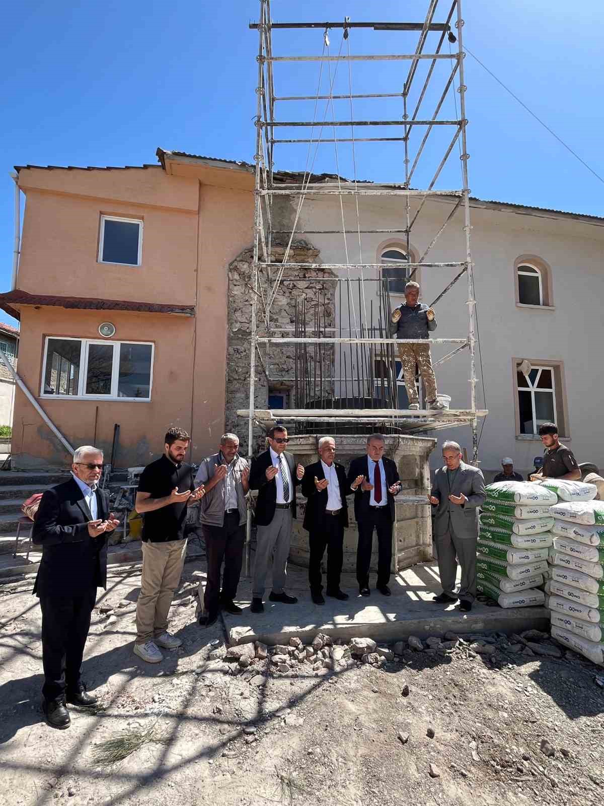 Bozüyük’te cami minaresi için temel atma töreni gerçekleşti