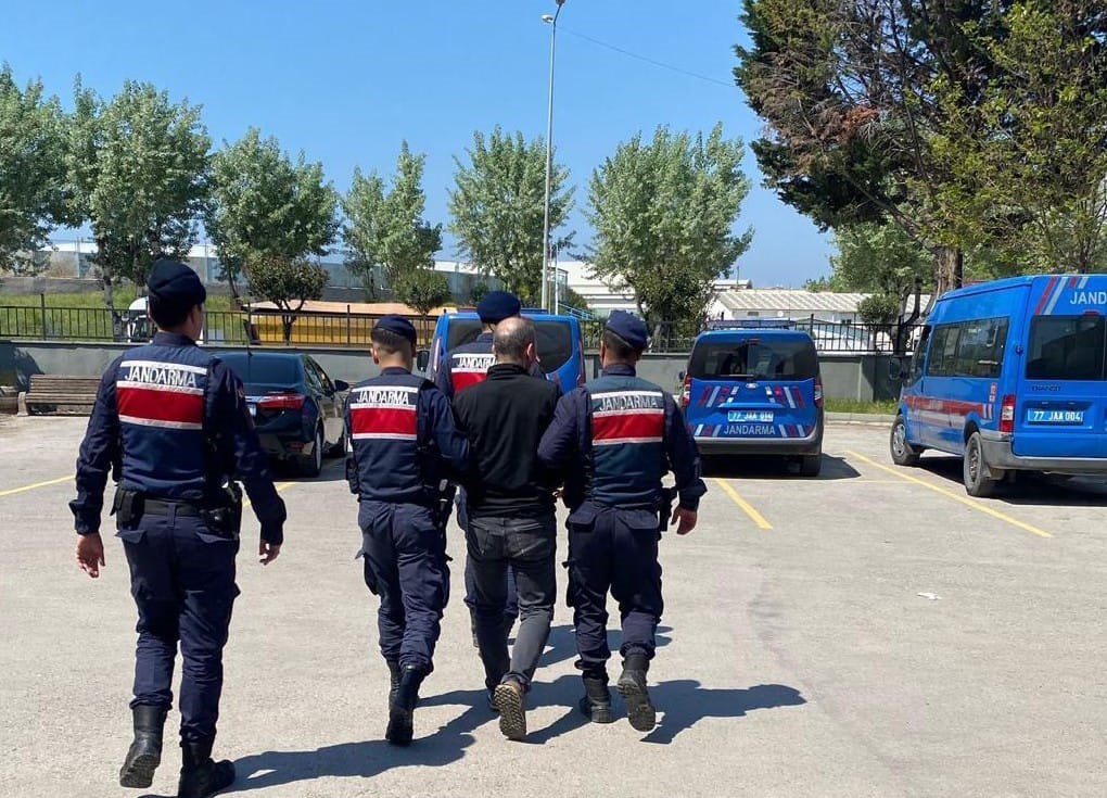 Yalova’da 10 yıl hapis cezası bulunan hükümlü yakalandı