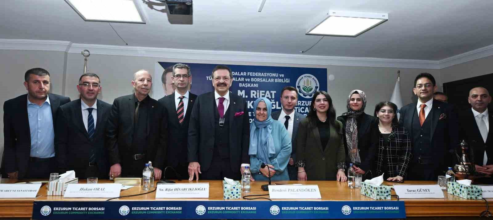 TOBB Başkanı Hisarcıklıoğlu’ndan Erzurum Ticaret Borsası’na ziyaret