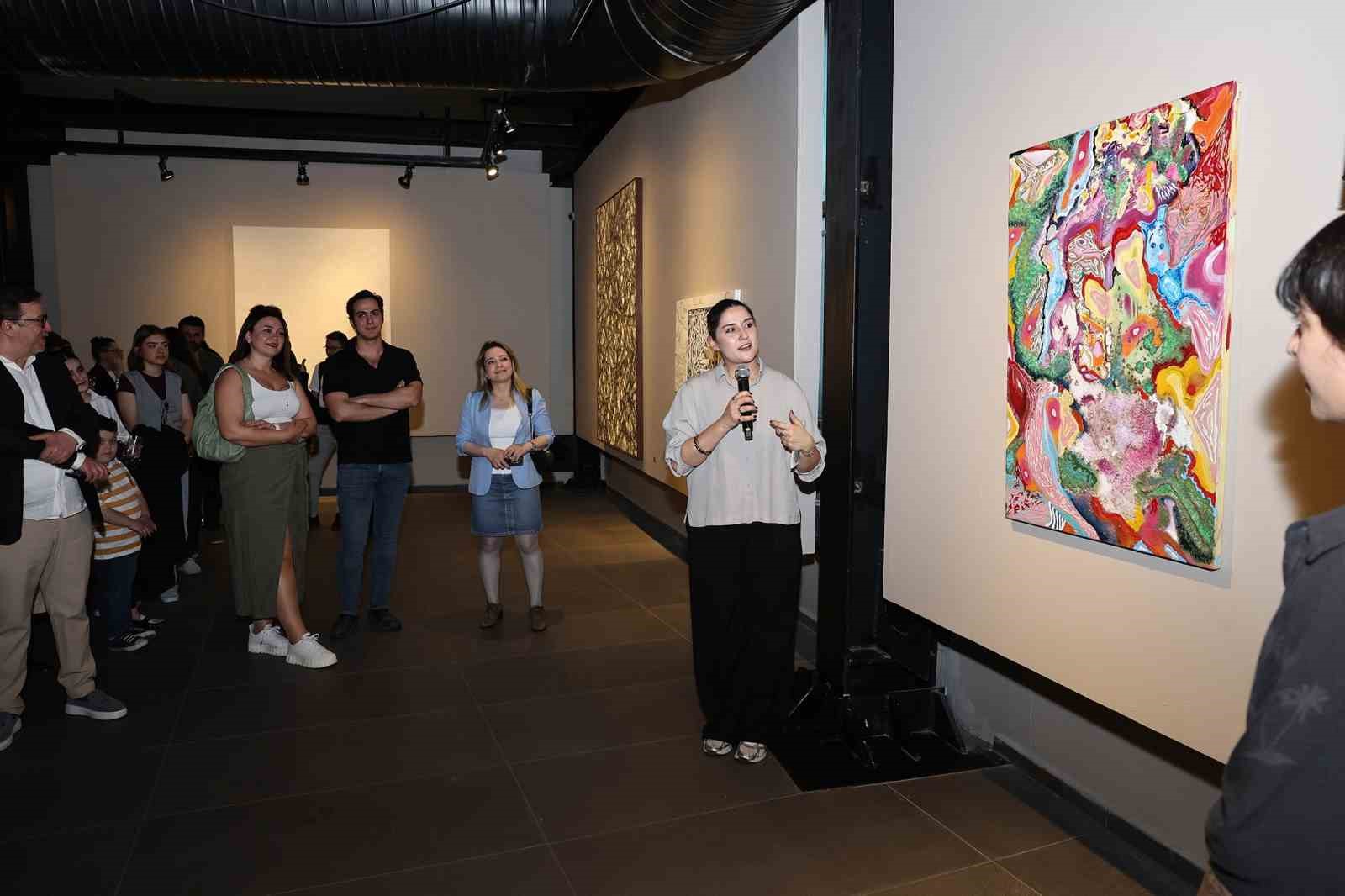 ’Baktığın Yerde’ sergisi izlemine açıldı