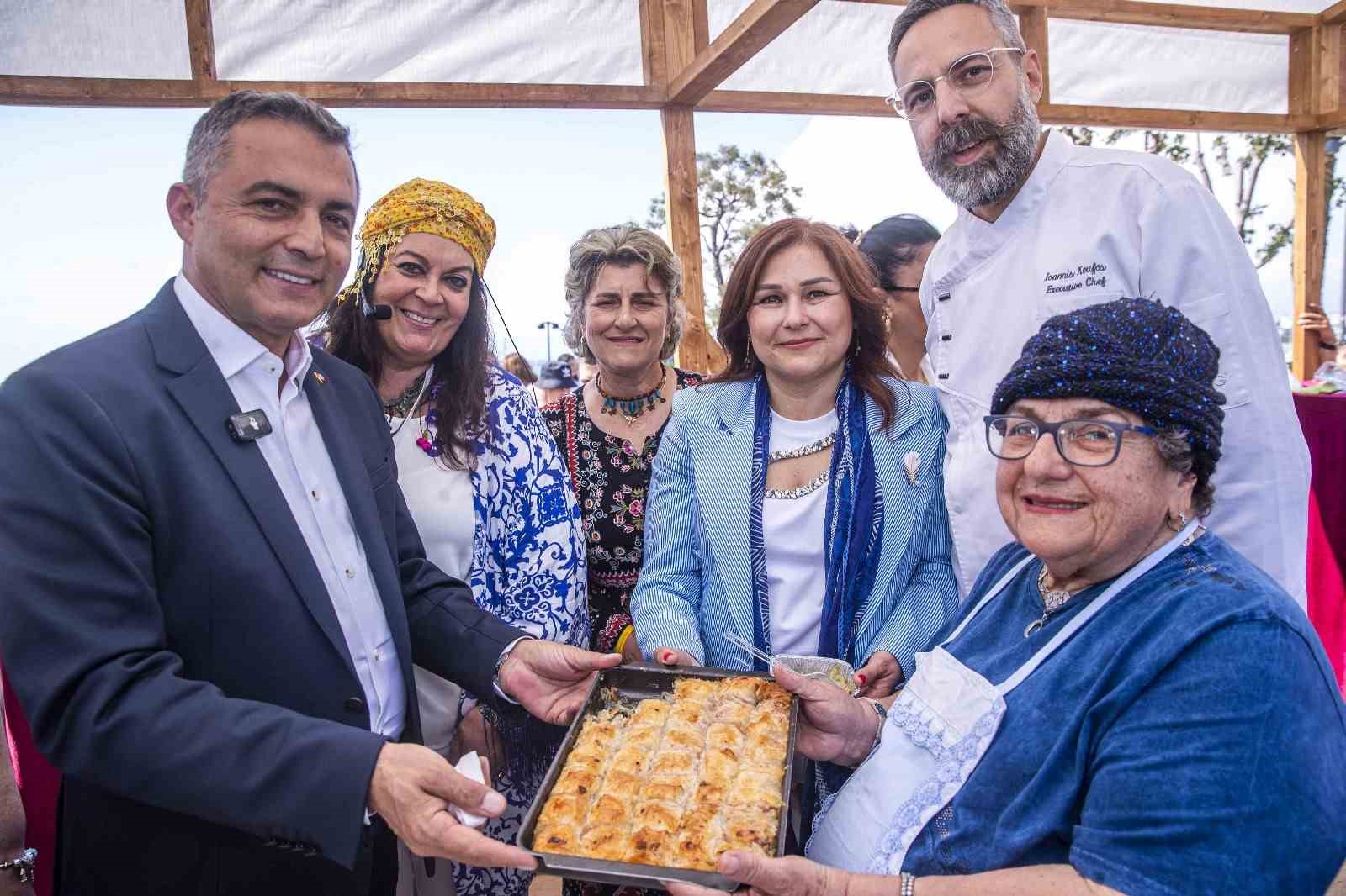 Manavgat, Akdeniz’in iki yakasından yükselen şarkılarla şenlendi