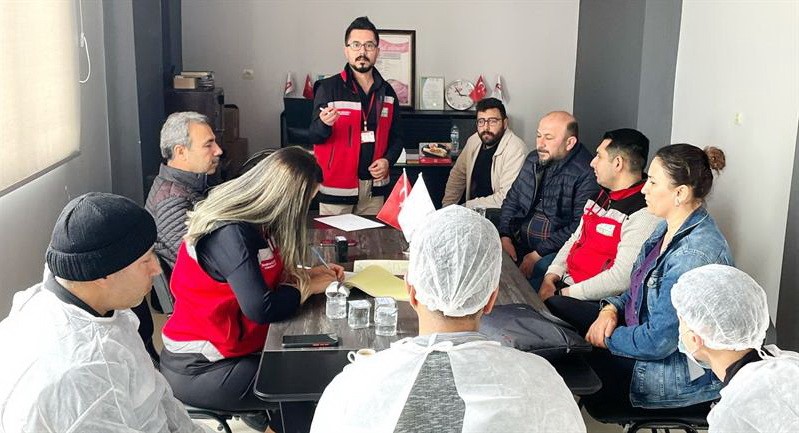 Kanatlı eti parçalama tesisinde denetim yapıldı