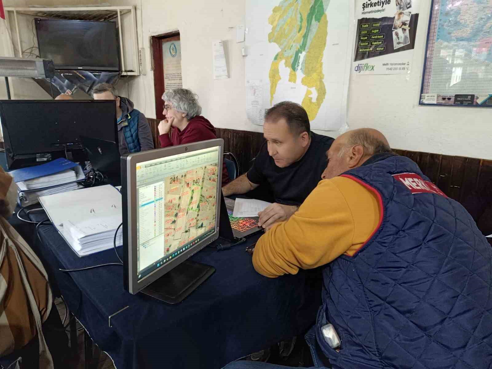 Bu projelerle küçük parseller birleştiriliyor, yolsuz araziler yola kavuşacak