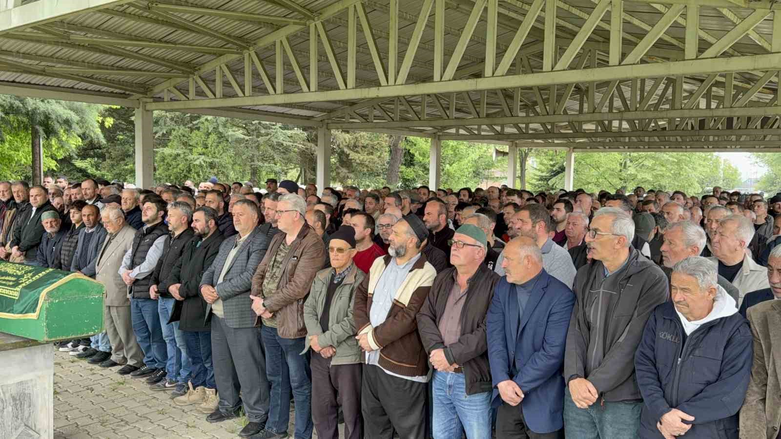 Kazada ölen engelli şahıs son yolculuğuna uğurlandı