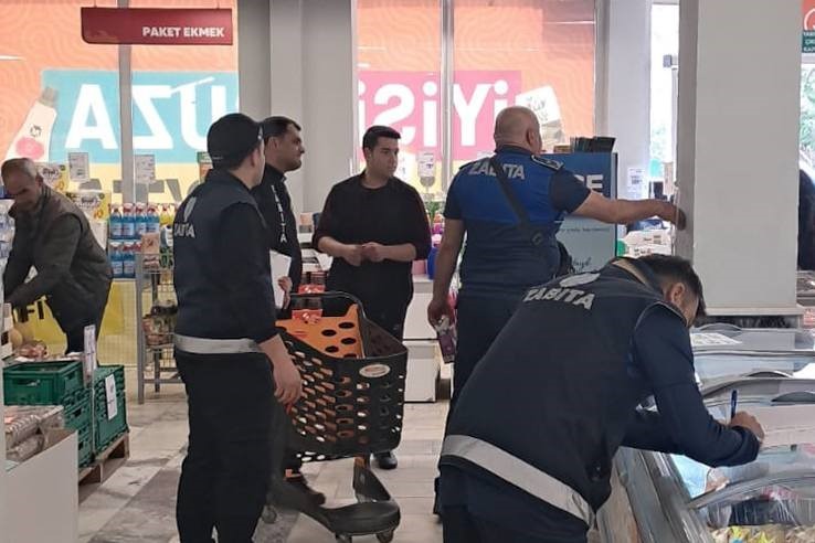 Köşk’te zabıta ekiplerinden denetim