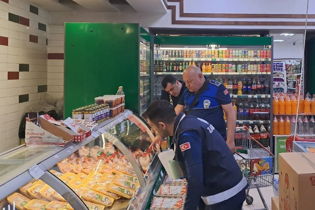 Köşk’te zabıta ekiplerinden denetim