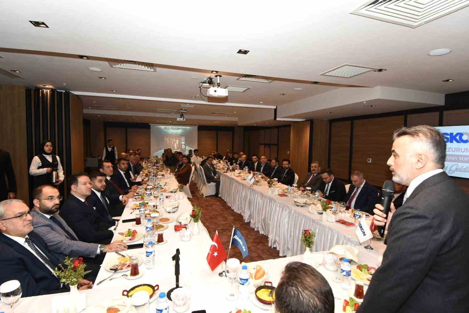 Turan, "İş adamlarımız Erzurum’a önemli yatırımlar sağlamıştır"