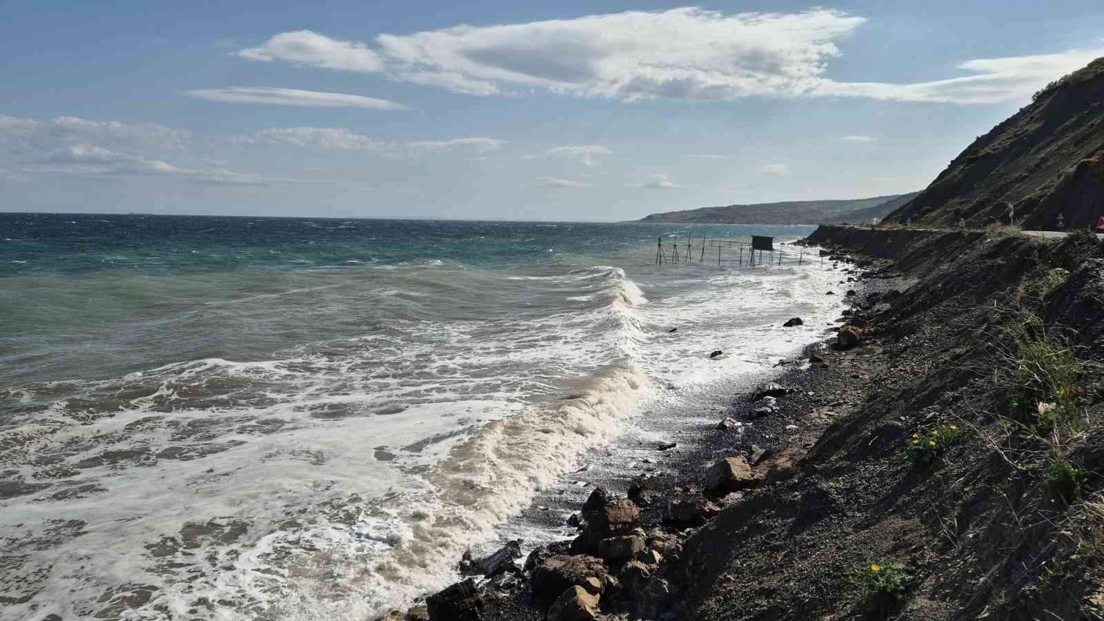 Marmara’da şiddetli poyraz etkili oluyor
