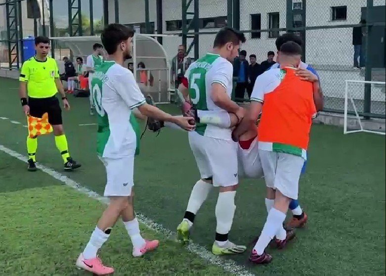 Bursa Amatör maçında skandal