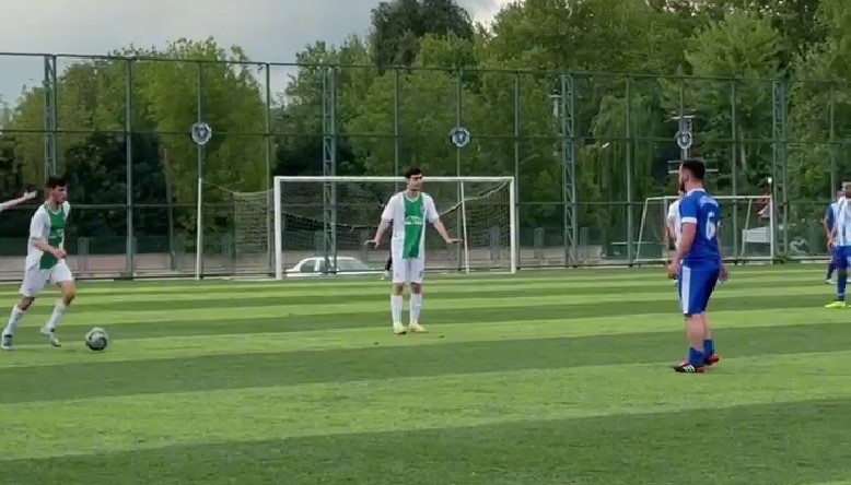 Bursa Amatör maçında skandal