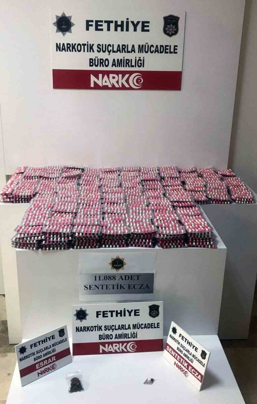 Uyuşturucu operasyonunda 4 tutuklama
