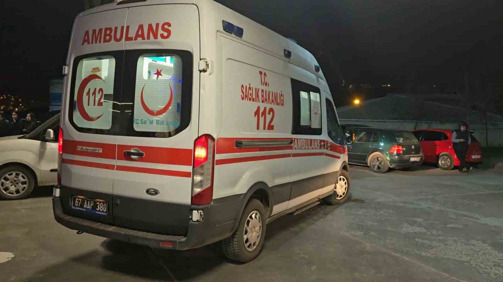 Oyun oynarken balkondan düşen 9 yaşındaki kız ağır yaralandı