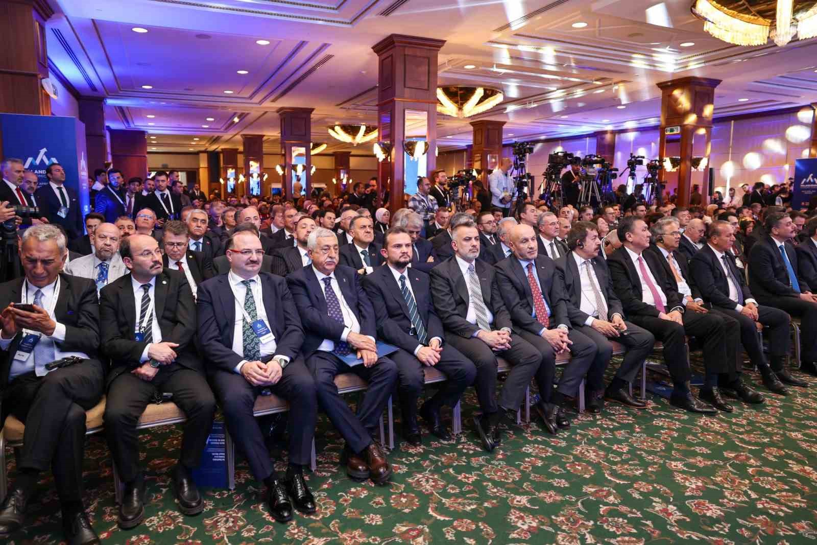 Atatürk Üniversitesi Rektörü Prof. Dr. Ahmet Hacımüftüoğlu: "Zeki ekonomilere geçiş süreci üniversiteler için de yeni bir misyon tanımlıyor"