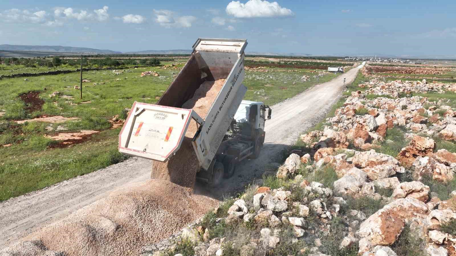 Büyükşehir Belediyesi kırsal yolları yeniliyor