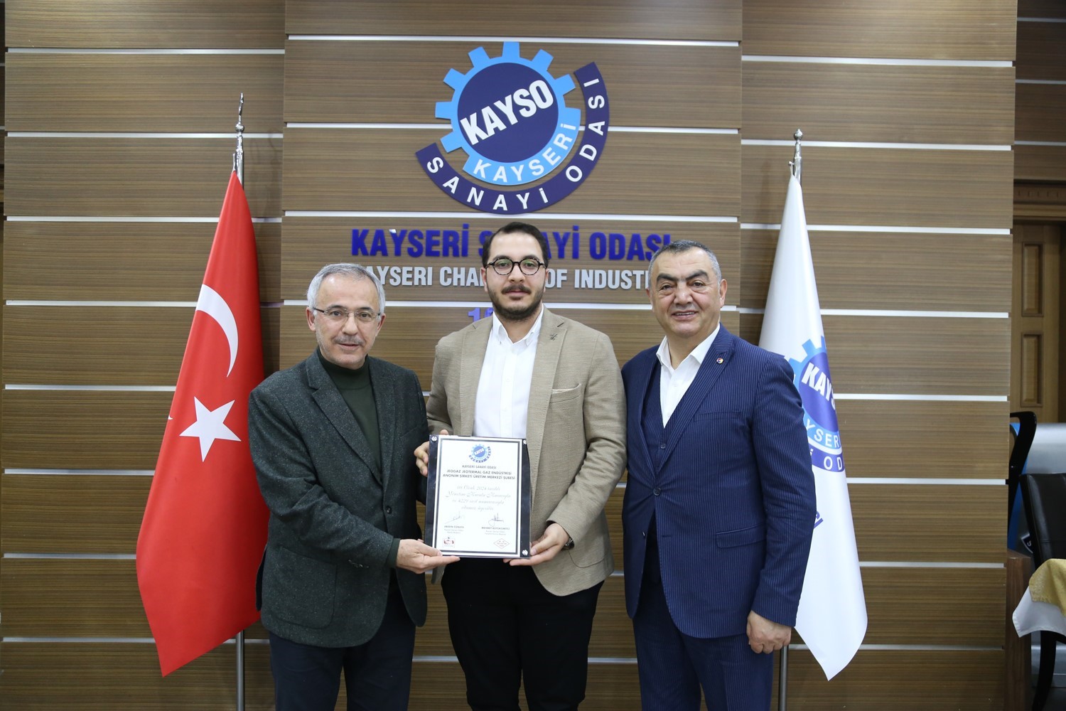 KAYSO’da İstişare Toplantısı ve Üyelik Belgesi Takdim Töreni gerçekleştirildi