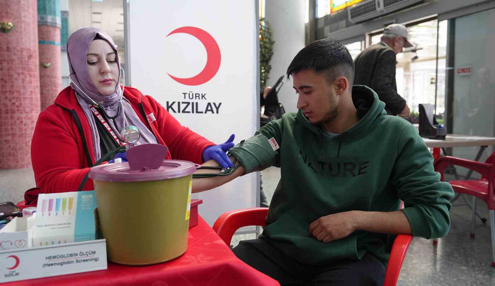 Ke&ccedil;i&ouml;ren Belediyesinden kan bağışı kampanyası
