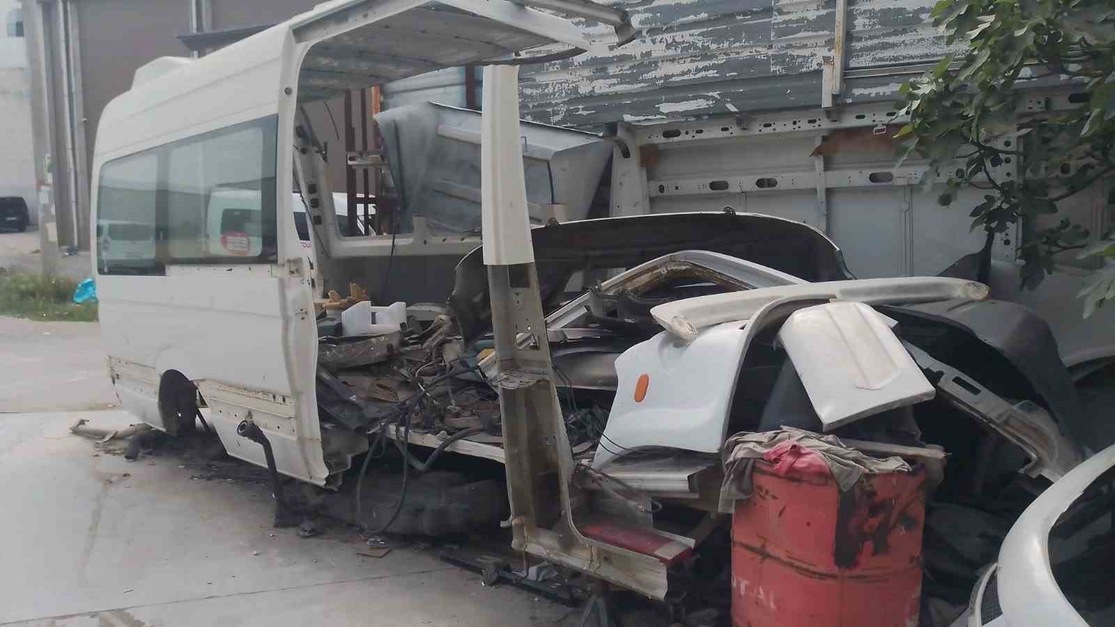 Antalya’da ‘Change’ araç operasyonu: 2 tutuklama