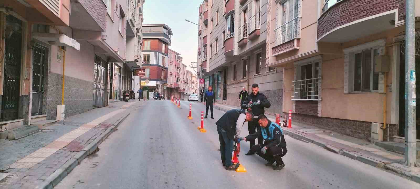 Karacabey’de ikinci sıra parklanmalara karşı harekete geçildi