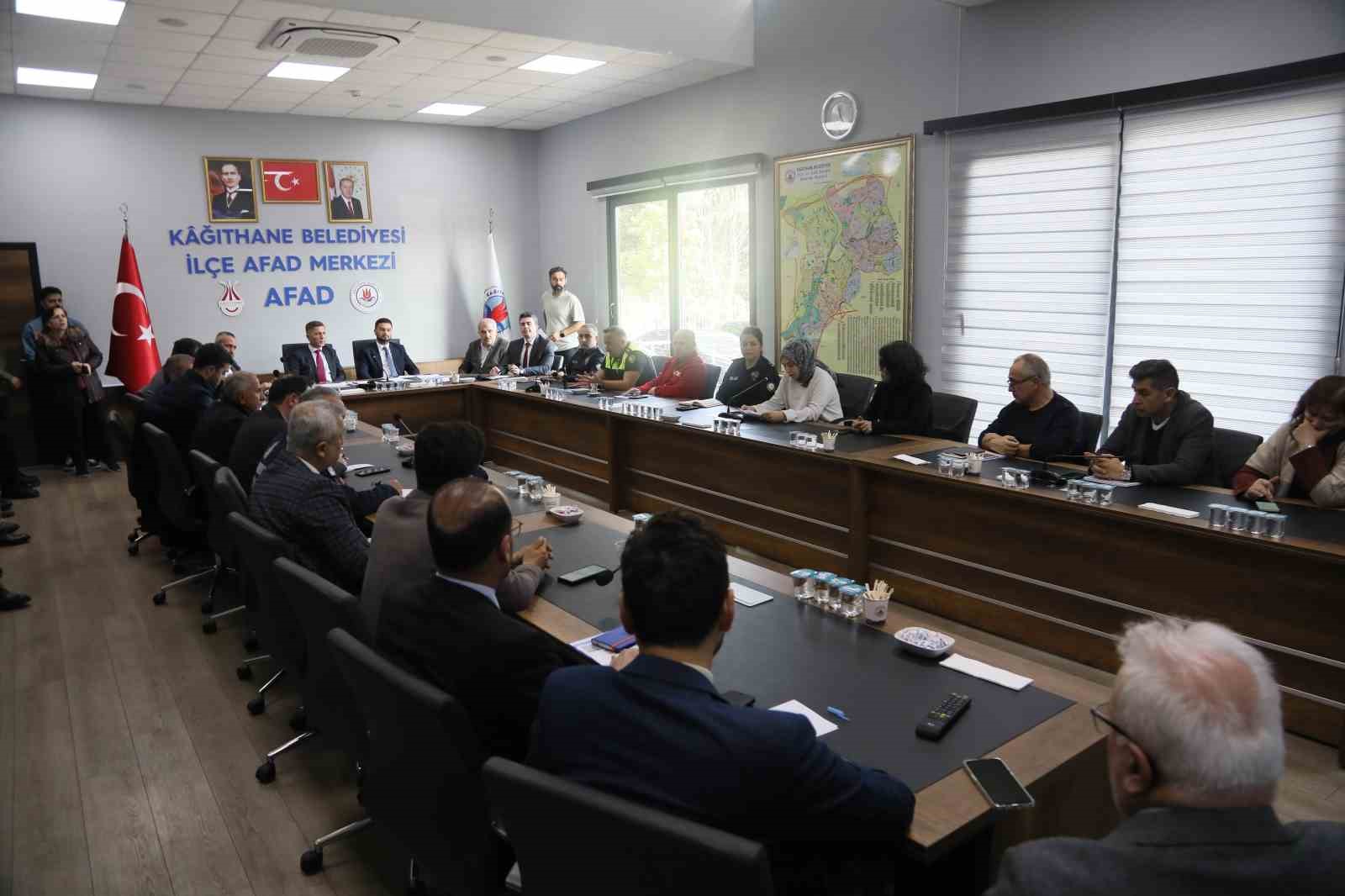 Kağıthane&rsquo;de Afet Koordinasyon Toplantısı ger&ccedil;ekleşti
