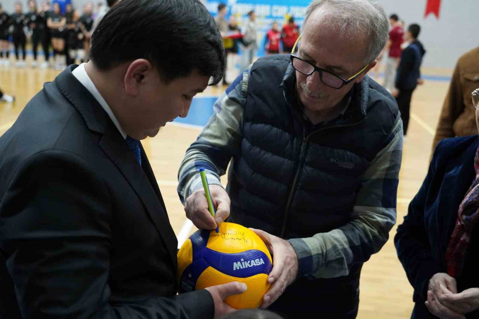 Kazakistanlı öğrenciler Bartın’da buluştu