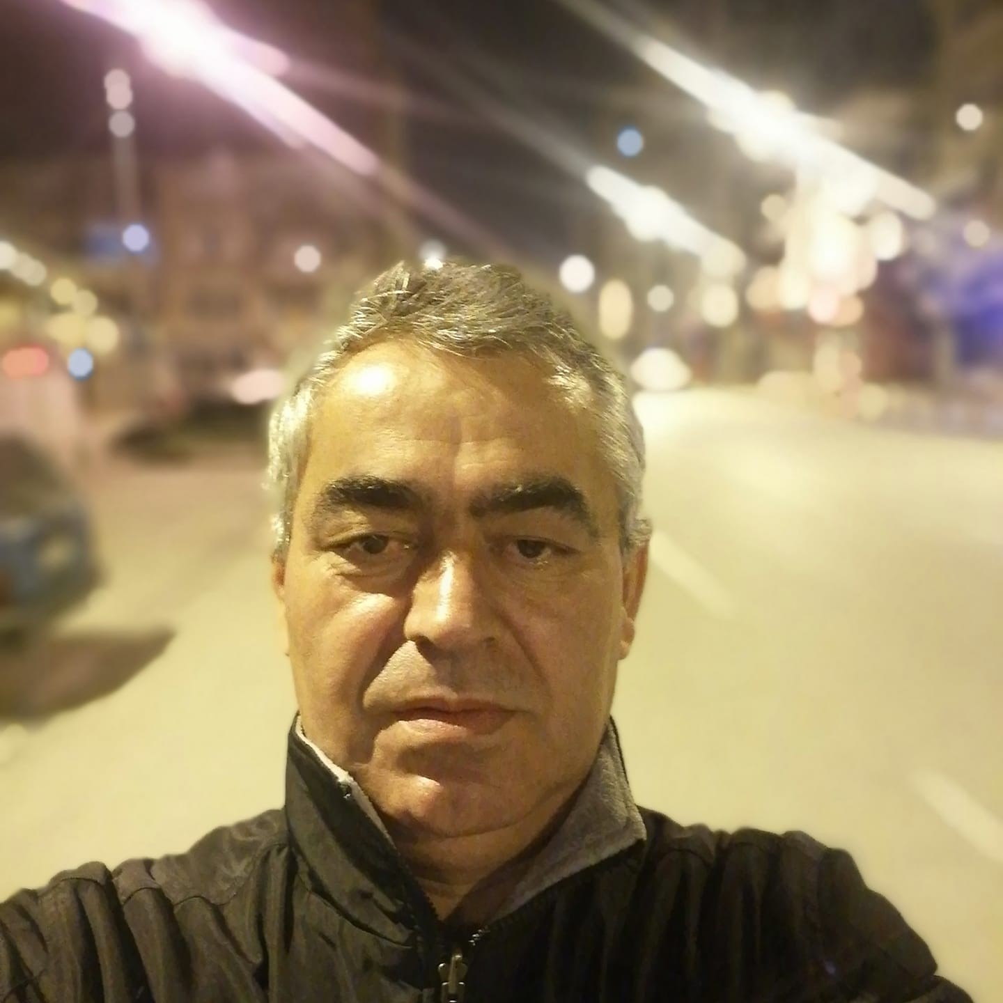 Baba &ccedil;ocukları tarafından yattığı yatakta &ouml;l&uuml; bulundu
