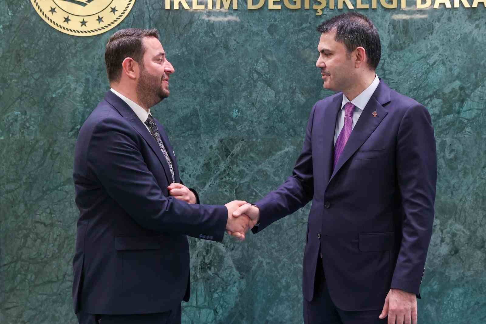 TİP’li Samandağ Belediye Başkanı’ndan Bakan Kurum’a teşekkür ziyareti