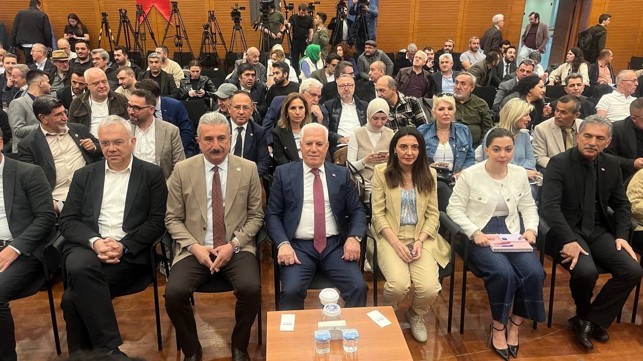 Bozbey 1.yılını değerlendirdi, hakkındaki iddialara a&ccedil;ıklık getirdi
