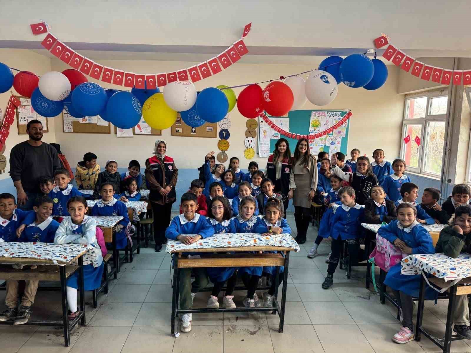 Kars’ta Öğrencilere "Gıda Güvenilirliği, Gıda Kayıpları ve İsrafın Azaltılması" konularında bilgilendirme yapıldı