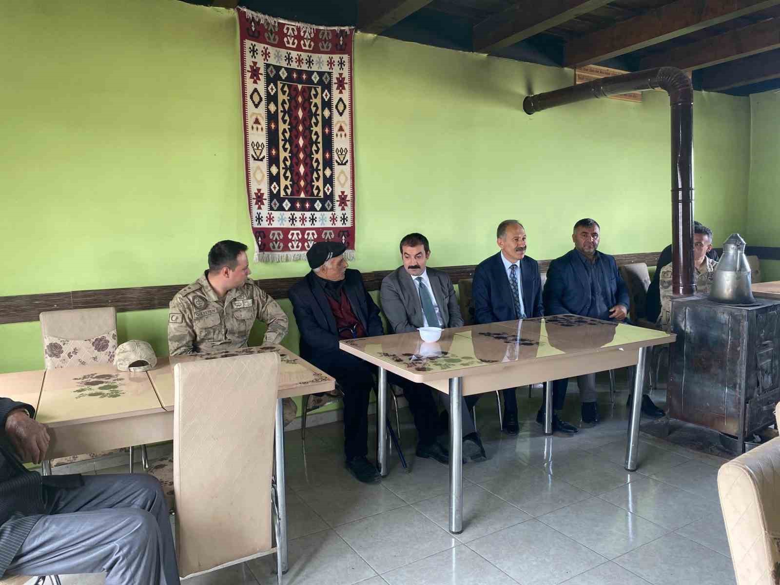 Arpaçay’da husumetli aileler barıştı