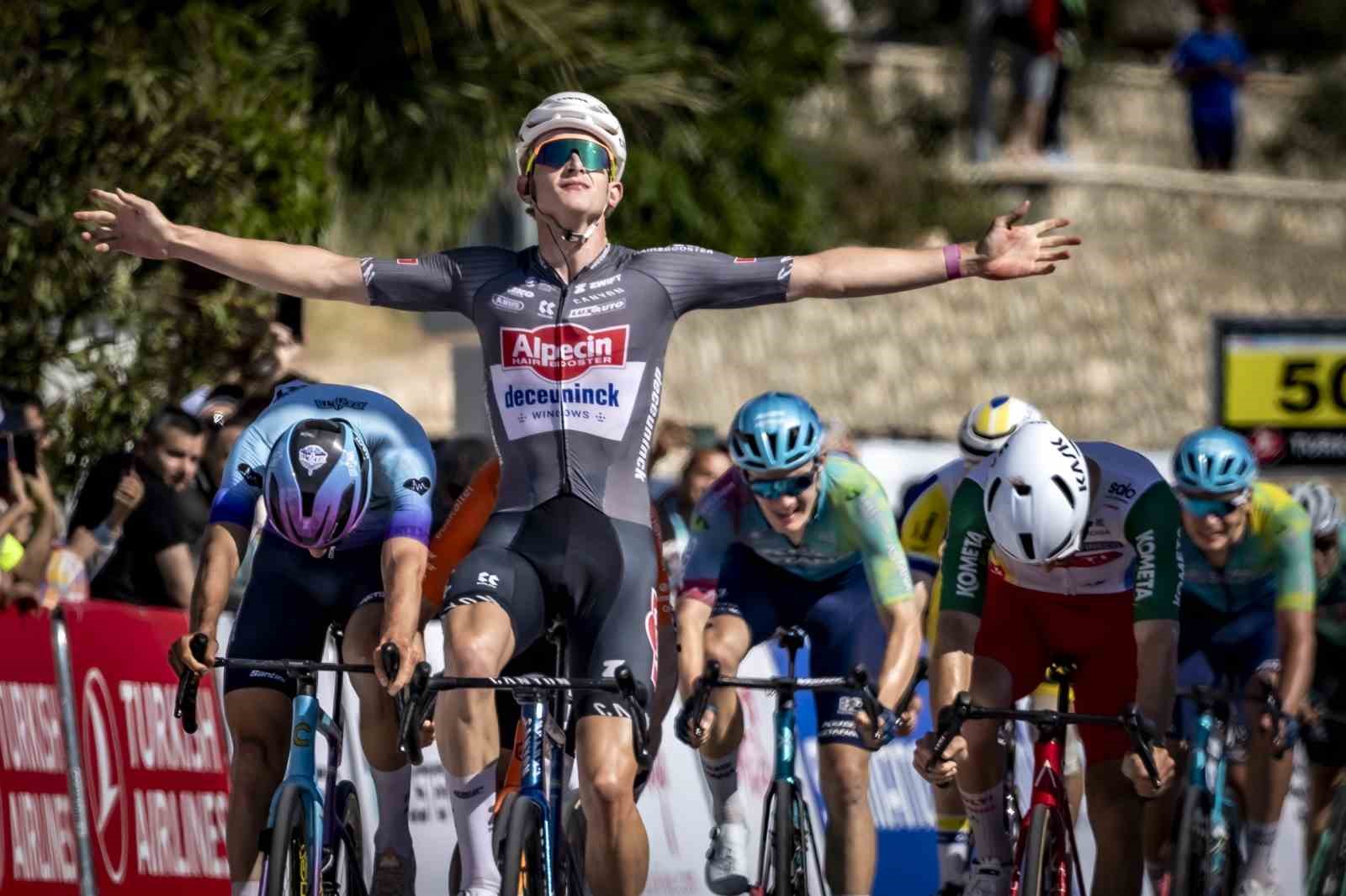 Tibor Del Grosso: "İlk defa lider durumdayım, çok mutluyum"