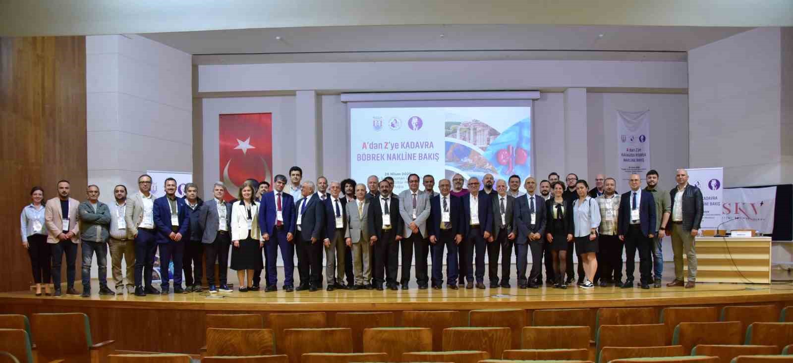 Dr. Fatih Kacıroğlu’na anlamlı ödül